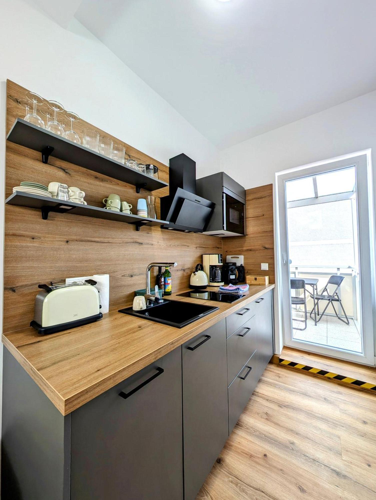 אילמנאו Bohnapartments - Design Suiten Am Markt - Vollausstattung - Wlan - Zentrum מראה חיצוני תמונה